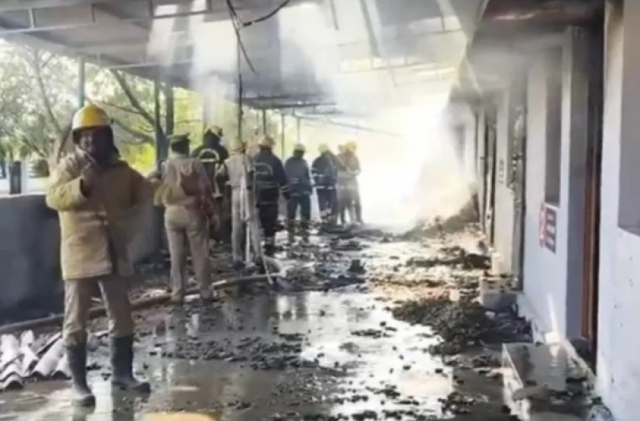 Shpërthen fabrika e fishekzjarrëve në Indi  të paktën 25 viktima