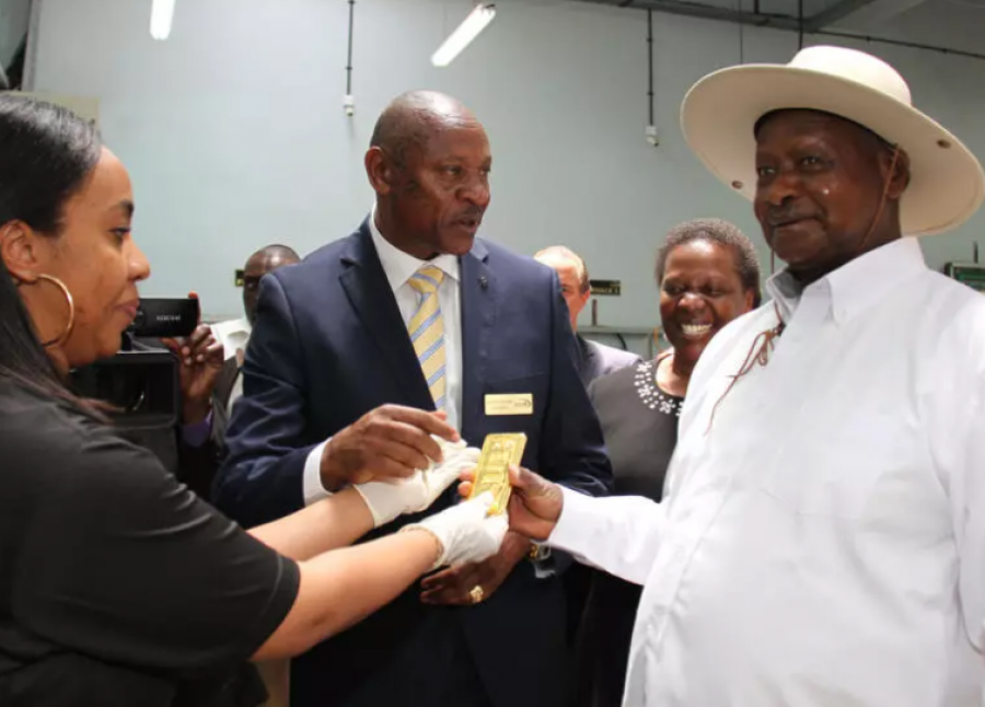 Bankat qendrore afrikane po i rimbushin rezervat e tyre të arit duke nxitur prodhimin vendas 