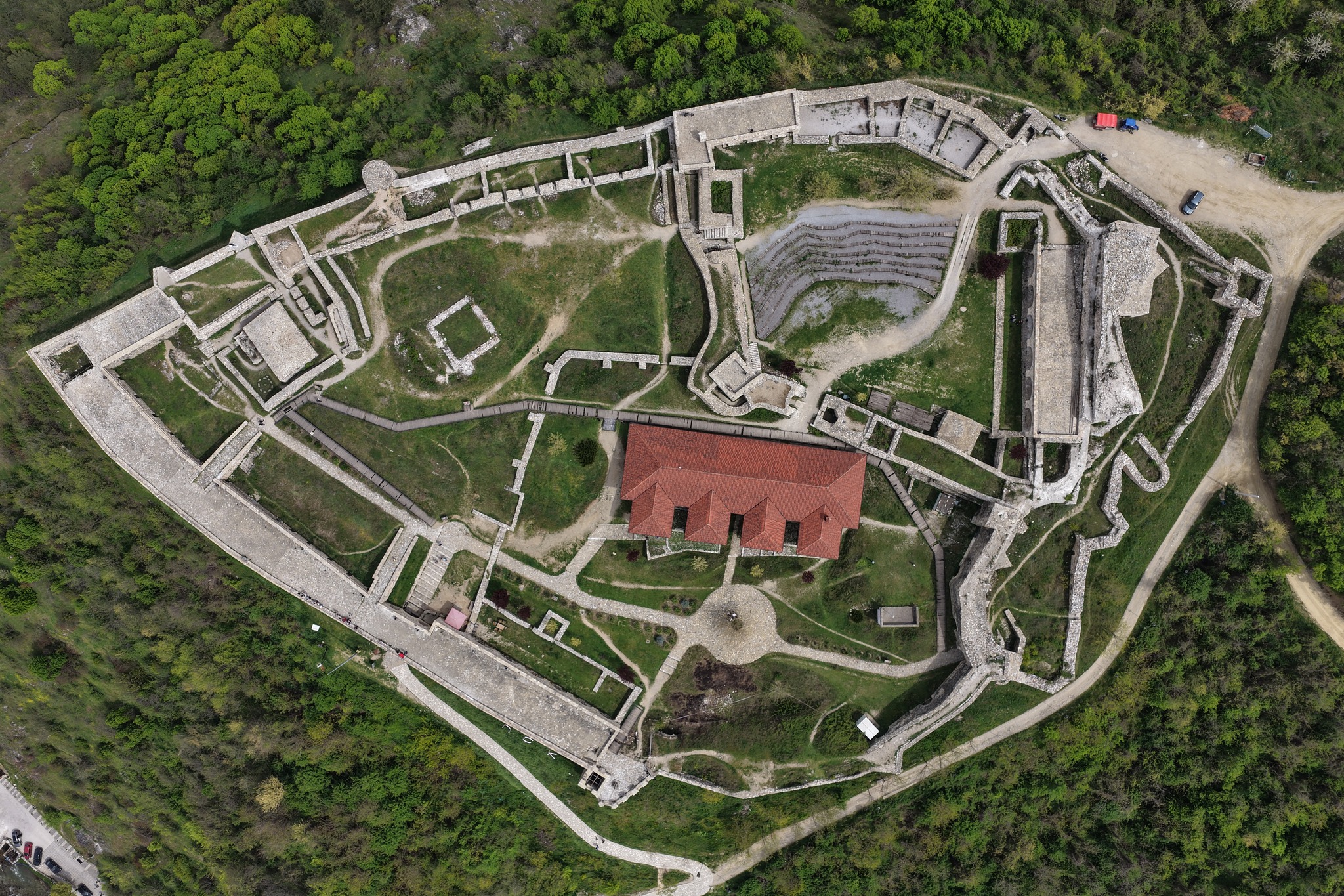 Kalaja e Prizrenit do të mbyllet përkohësisht