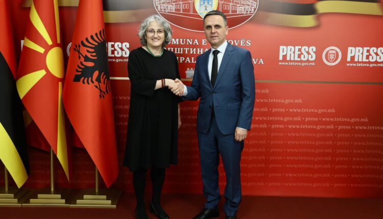 Kasami mirëpret ambasadoren e Holandës  Ozlem Canel