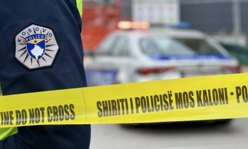 Katër femra sulmojnë një tjetër në Prishtinë  i marrin me forcë para