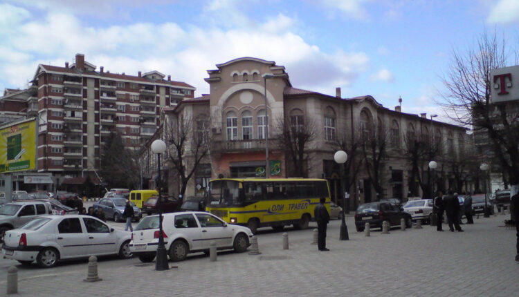 kumanova-larg-standardeve-per-parkingje-qyteti-ne-kaos-te-perditshem