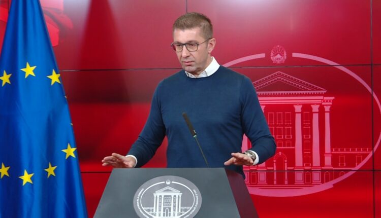 mickoski-nga-viti-i-kaluar-numri-i-personave-te-papune-eshte-ulur-per-mbi-10-mije