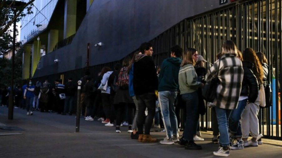 Franca nis ofrimin e vakteve me 1 euro për të gjithë studentët