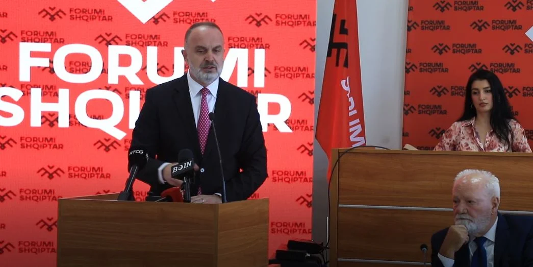 Shqiptarët bashkohen në Malin e Zi  Historike në Tuz  tre parti shqiptare unifikohen në një subjekt të vetëm politik