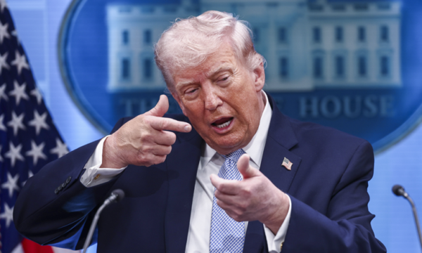 Trump  Irani do të  fshihet nga faqja e dheut  nëse godet anijet amerikane në Hormuz