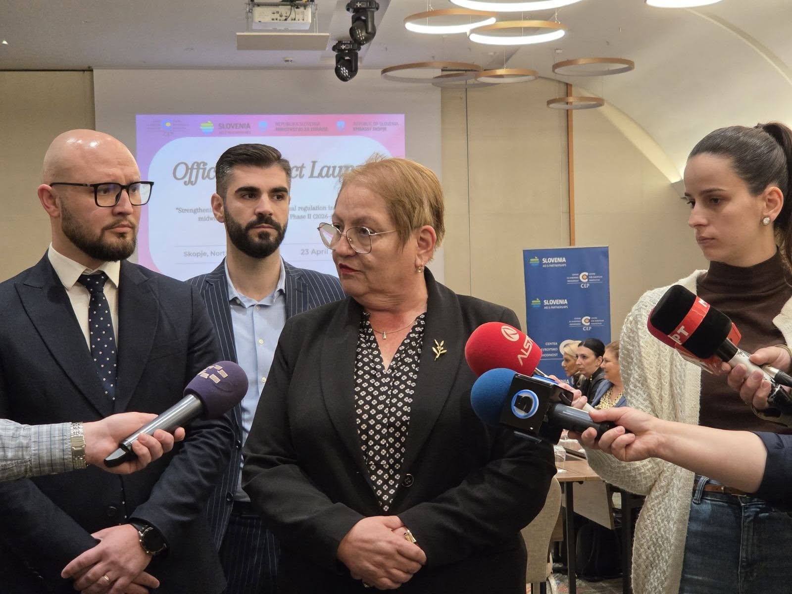 Ministrja Janevska  Mësuesit do të kujdestarojnë gjatë pushimeve ndërmjet orëve