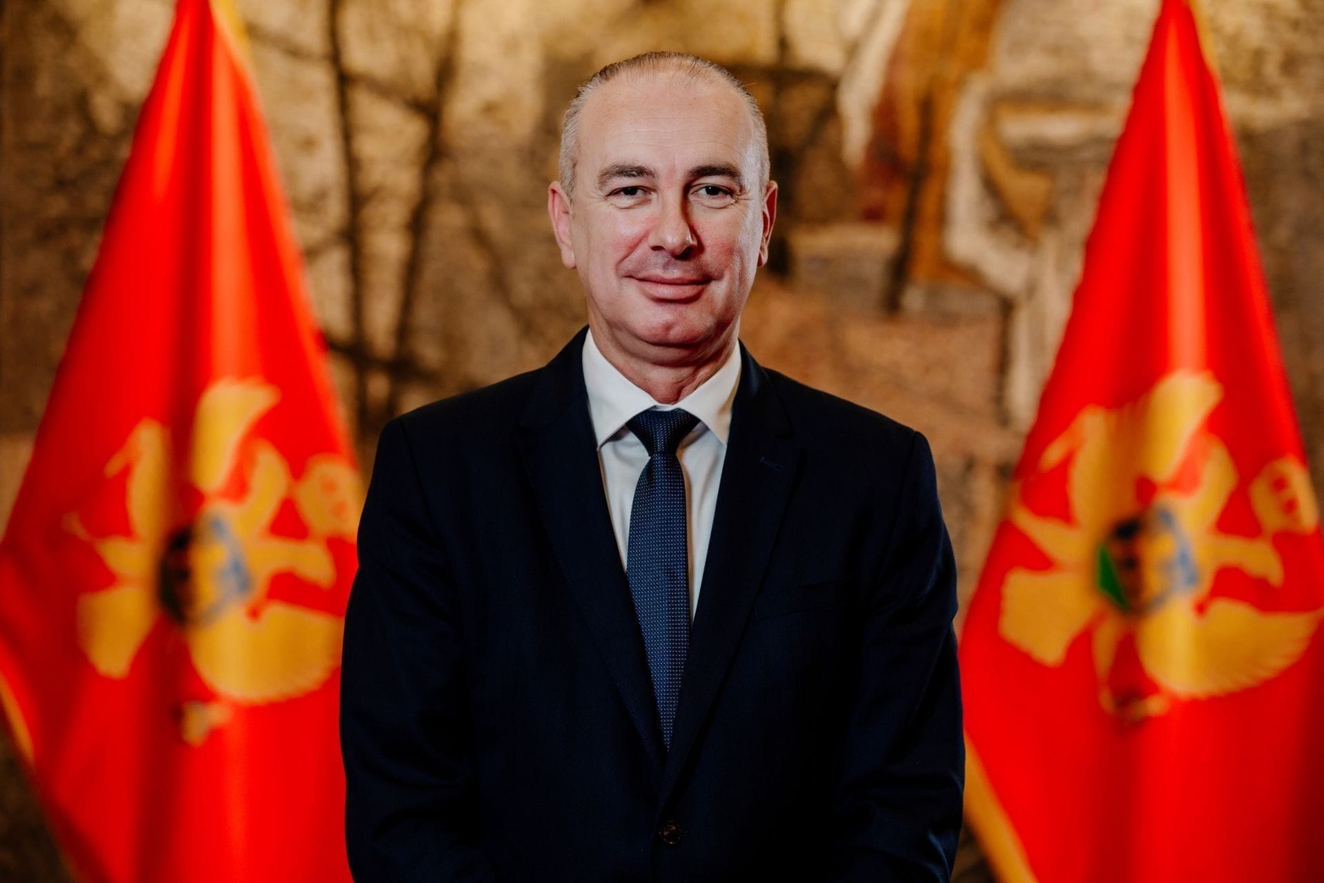 ministri-shqiptar-ne-mal-te-zi-vuciq-po-synon-te-destabilizoje-vendin-dhe-te-radikalizoje-serbet