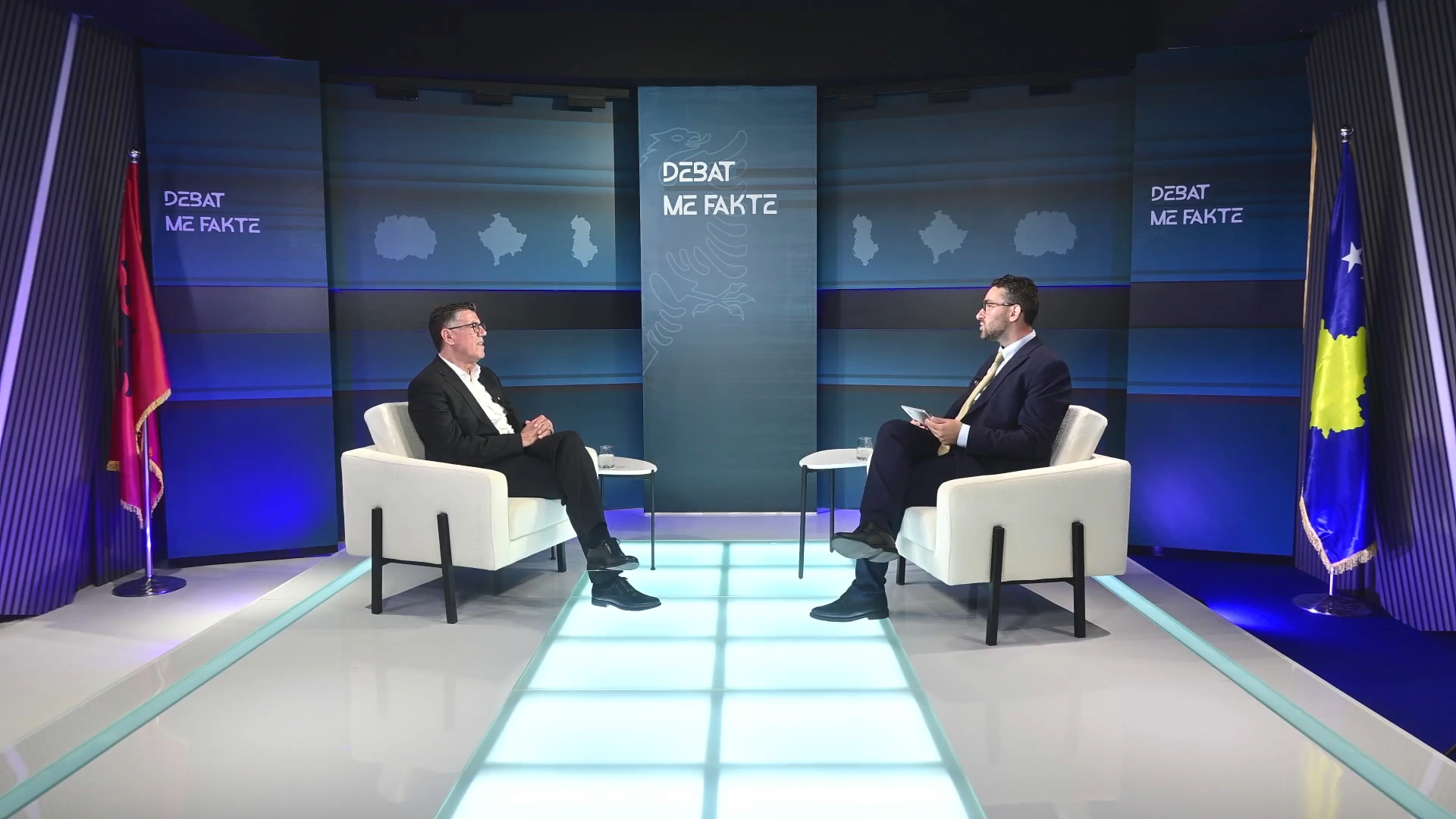 Haziri  Kur preken interesat e shtetit të Kosovës e kapi edhe pushkën