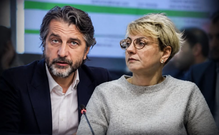  Jeni fatkeqësia e këtij vendi    narkotikun si e merr    Rama nuk lëshon pe  përplaset fort me Mihalin e Bashën