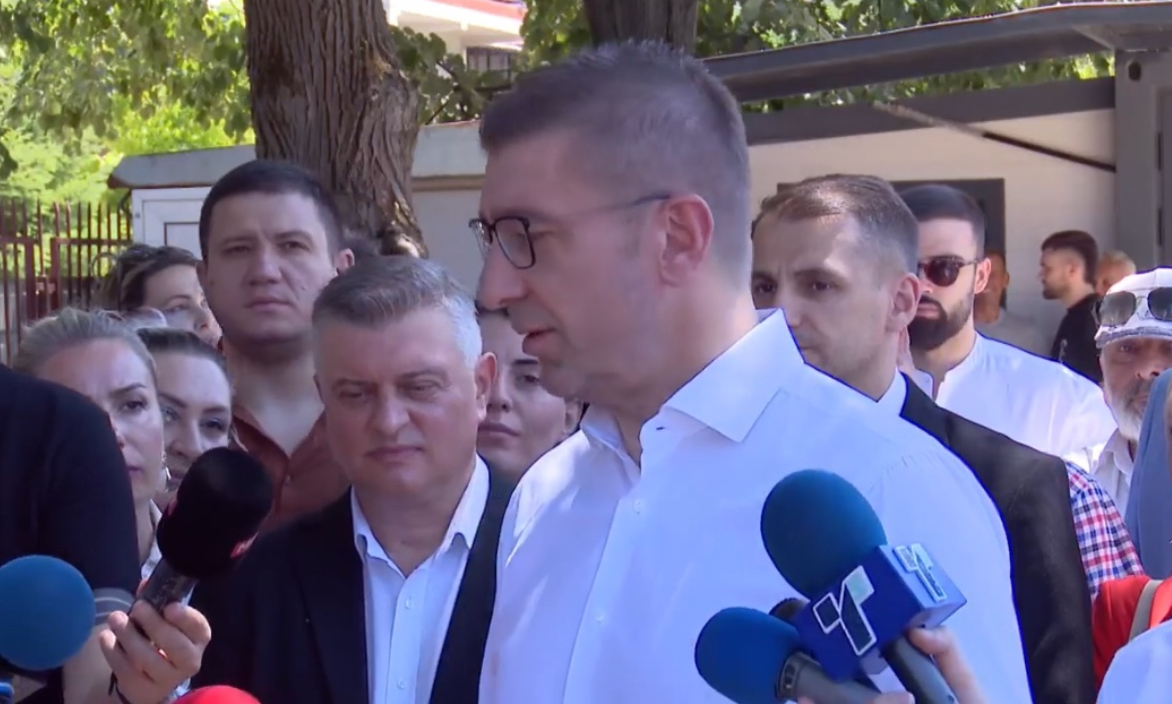 mickoski-deri-ne-fund-te-muajit-presim-qe-te-formalizohet-rekonstriumi-i-qeverise