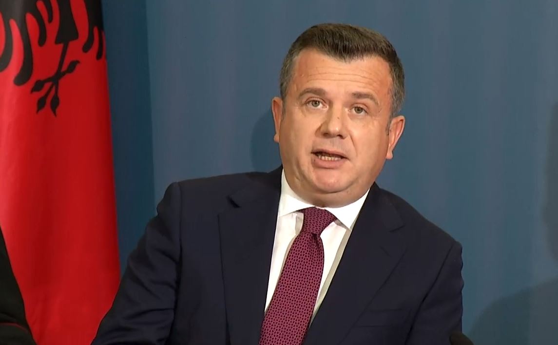 Balla opozitës   Non grata  është vështirë të hiqet  pres njoftim nga ambasada