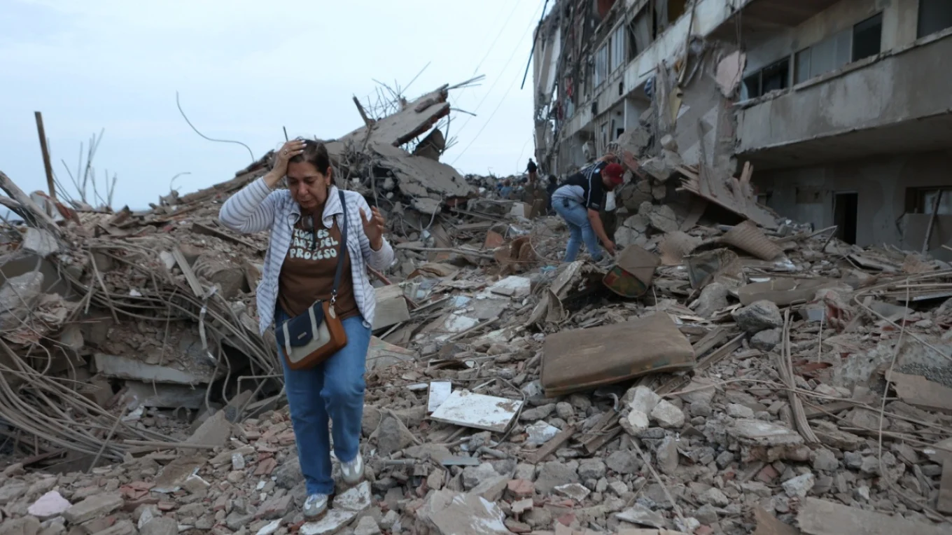 Tërmeti shkatërrues në Venezuelë  Shkon në 235 numri i të vdekurve  qytete të rrafshuara  njerëz të bllokuar në rrënoja dhe frikë për mijëra viktima