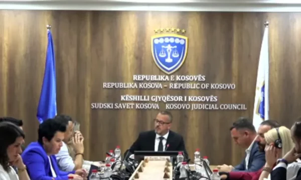Zgjidhen dy anëtarët e rinj të KGJK së