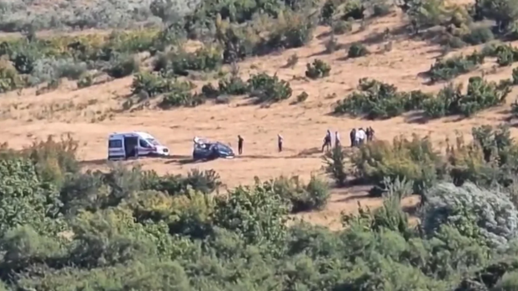 Pas orësh negociatash me RENEA n  35 vjeçari qëllon veten në automjet