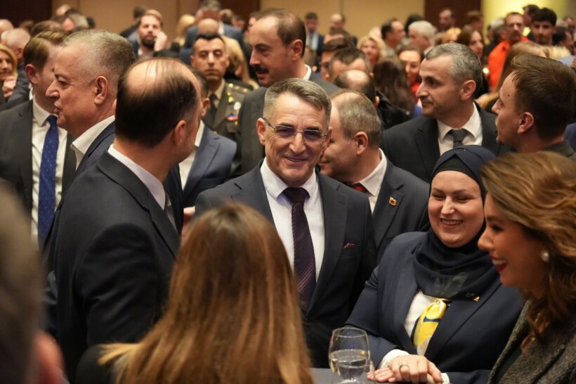 Kryetari i Komisionit Kadrovik të VLEN it  Bashkim Murtezi jep doreheqje
