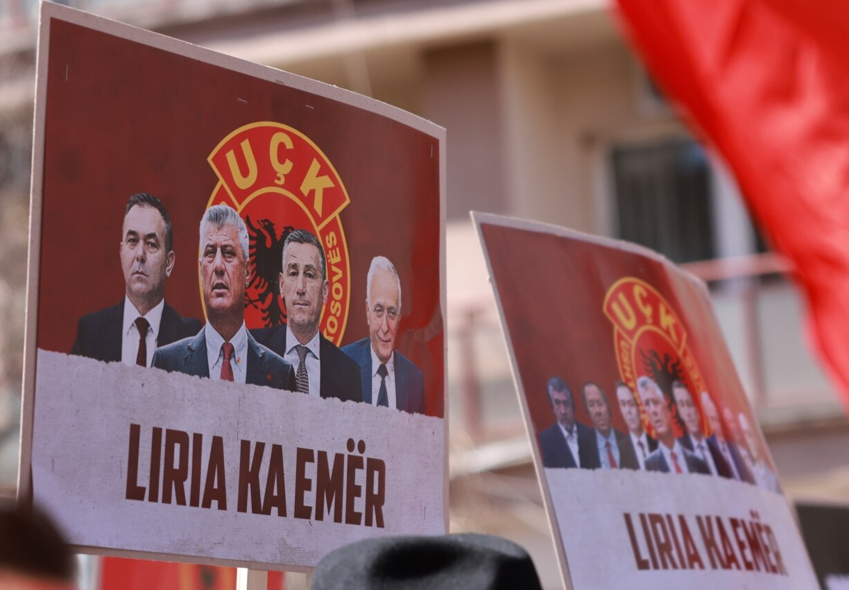Shtyrja e aktgjykimit në Hagë  OVL e UÇK së  E padrejtë  rezistenca jonë do të zhvendoset në rrugë