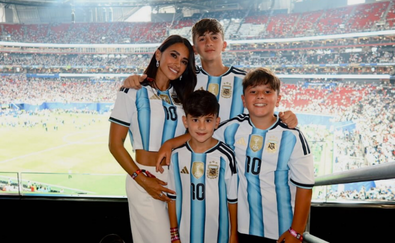 Antonela Roccuzzo shpërthen në emocion pas kualifikimit të Argjentinës   Faleminderit Zotit  