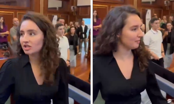  Që dy vjet s kemi qeveri   nxënësja thotë se kjo fjali i kushtoi me përjashtim nga Kuvendi i të Rinjve