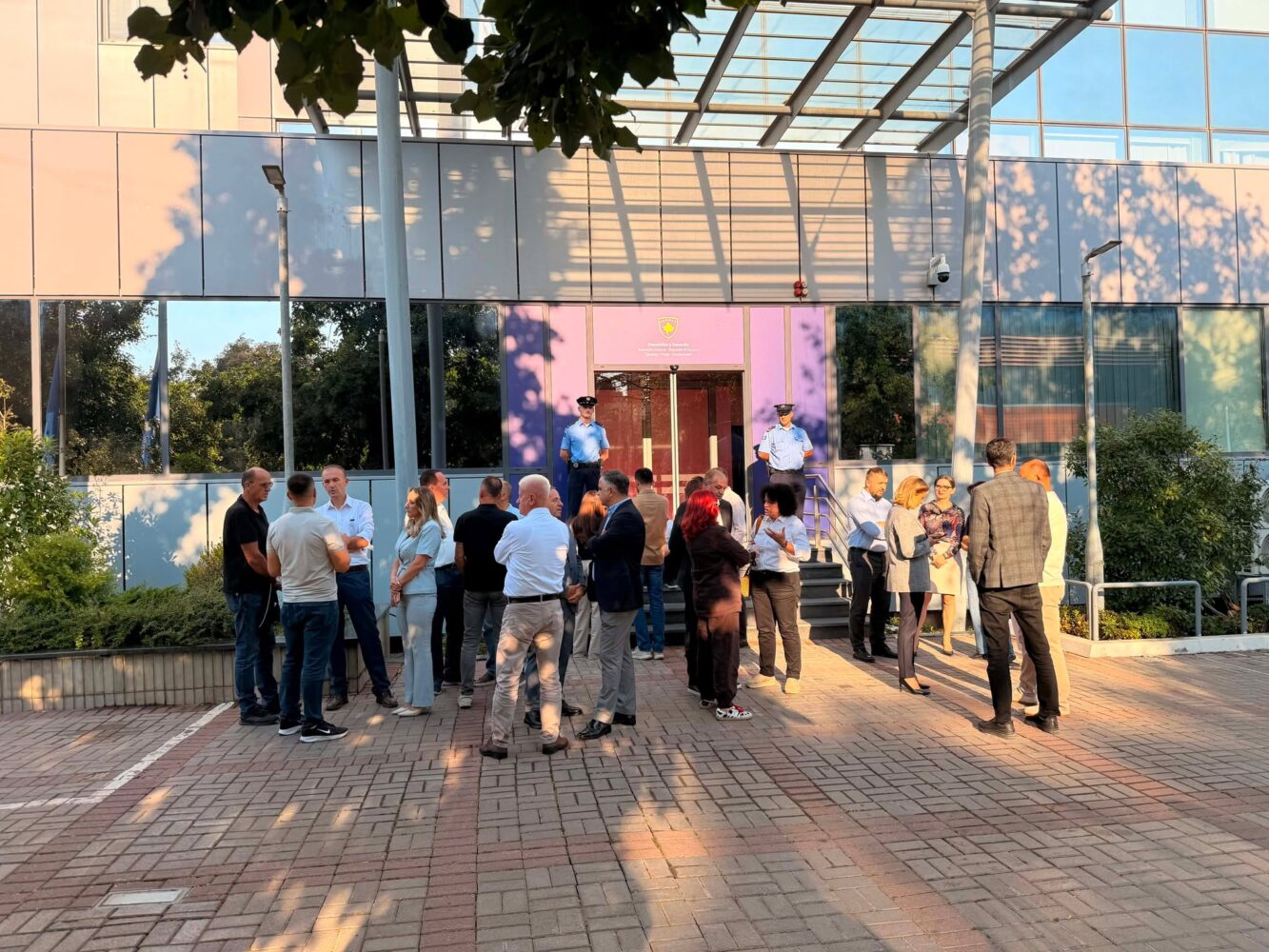 PDK ja edhe sot para Qeverisë  aksionit i bashkohen deputetë të Aleancës dhe asamblistë nga Lipjani
