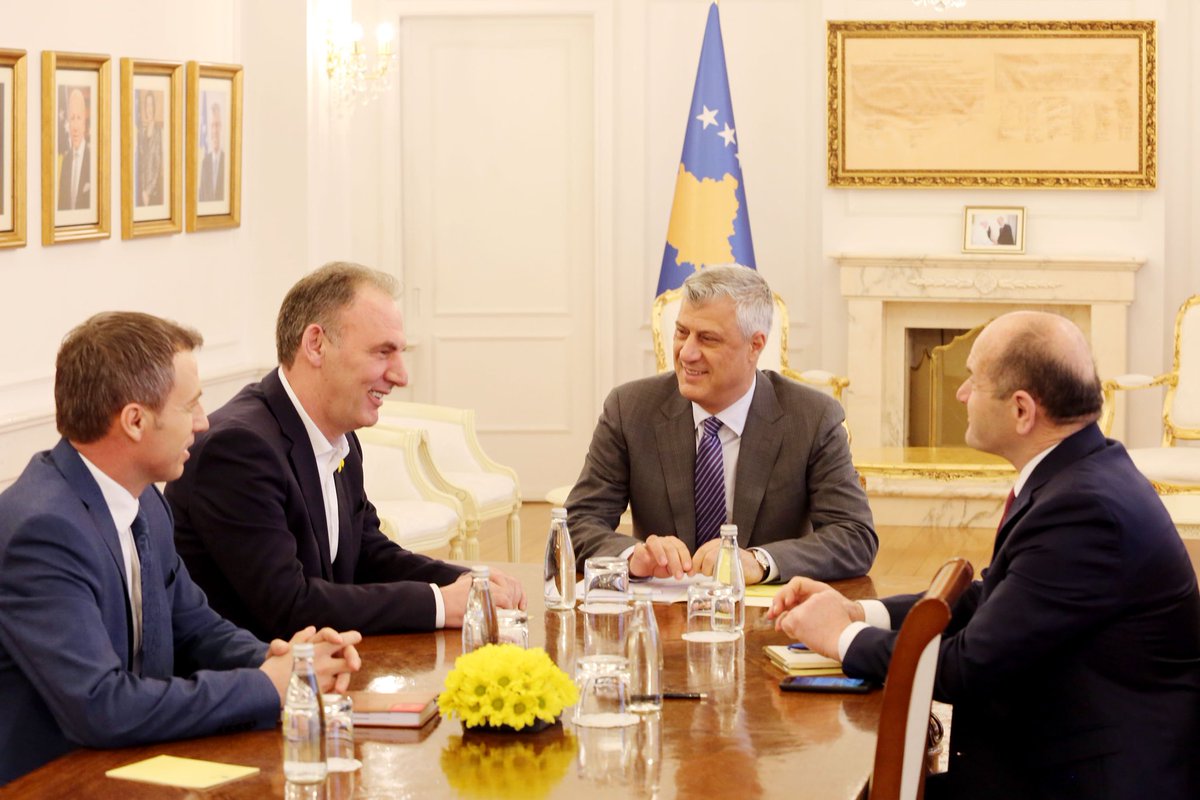 Limaj  Thaçit duhet t i vazhdohet mandati i presidentit pas kthimit nga Haga