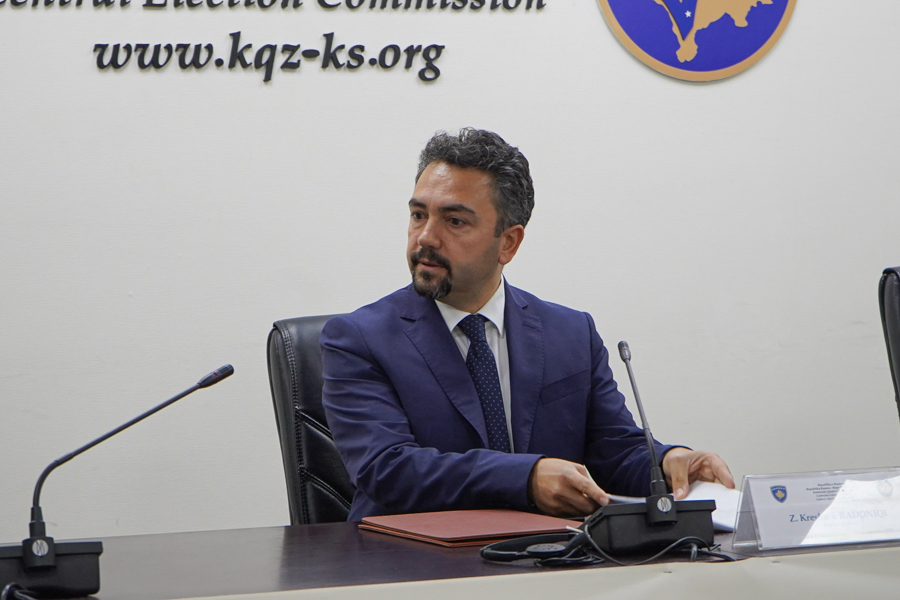 Arrestohet një person  dyshohet se kanosi Kryesuesin e KQZ së Kreshnik Radoniqi
