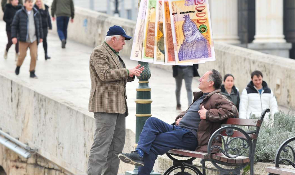 Në shtator rriten pensionet në Maqedoni