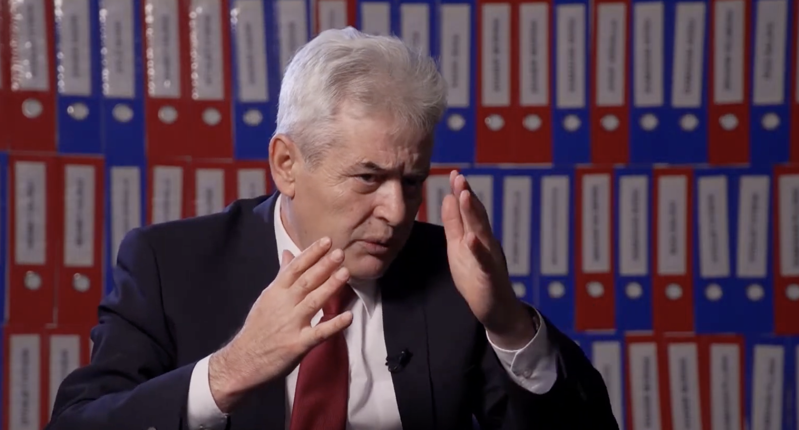 ali-ahmeti-rrefen-biseden-me-adem-jasharin-na-keni-lene-ne-rruge