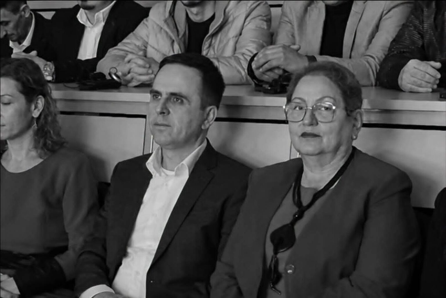 BDI  Janevska kërkon të shfuqizohet Badenteri dhe i quan shqiptarët  komunitet i vogël    poshtërimi nuk ka fund