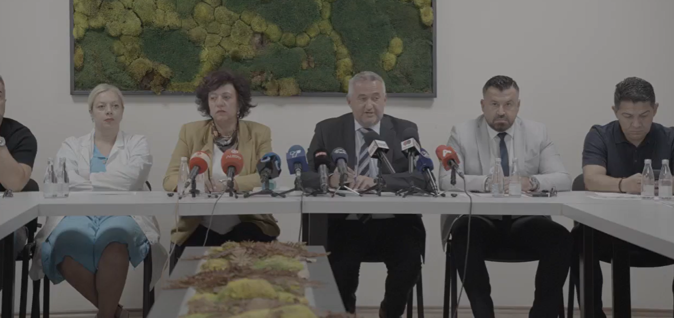 Viktima e tretë nga ethet e Nilit Perëndimor  pacienti më i ri i shtruar është 25 vjeç