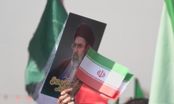 Mojtaba Khamenei nuk ka takuar askënd  lideri Suprem i Iranit mund të jetë në shtratin e vdekjes