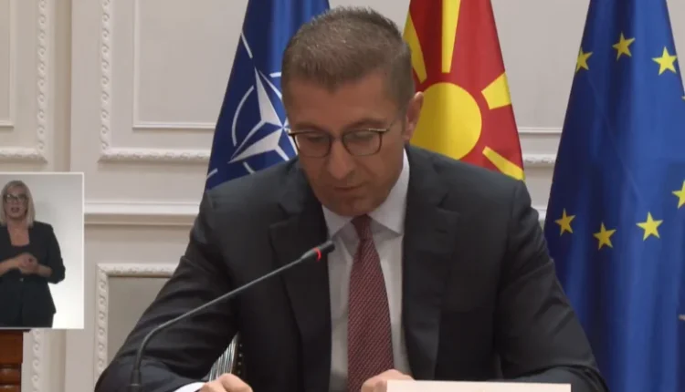 Mickoski për 25 vjetorin e Ohrit   Koha është të merremi me atë që na bashkon 