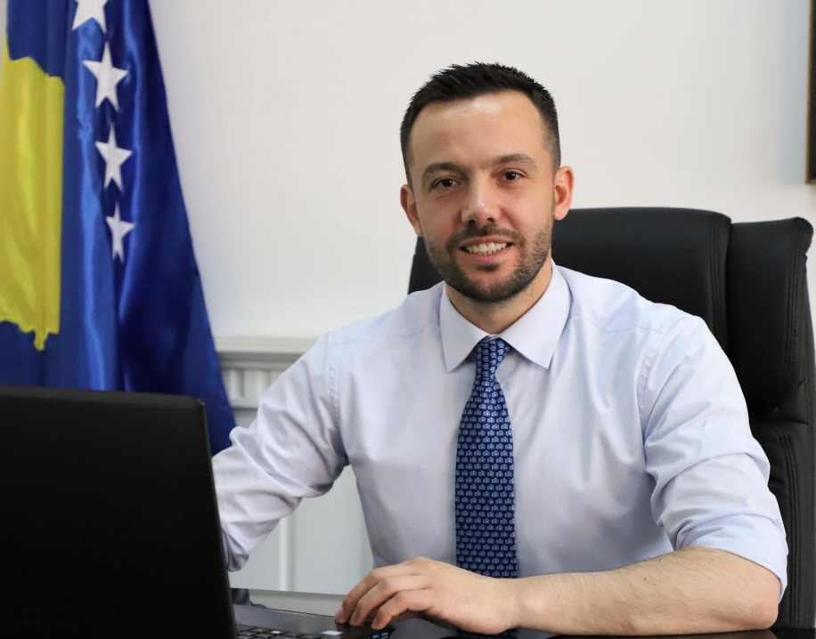 Tahiri  Pas 16 shtatorit  Thaçi duhet të rikthehet në zyrën e Presidentit