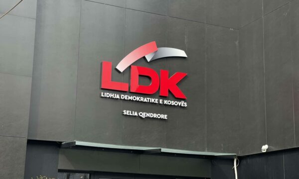 Kryesia e LDK së del me njoftim publik  Unanimisht mbështesim Bekim Sejdiun për president