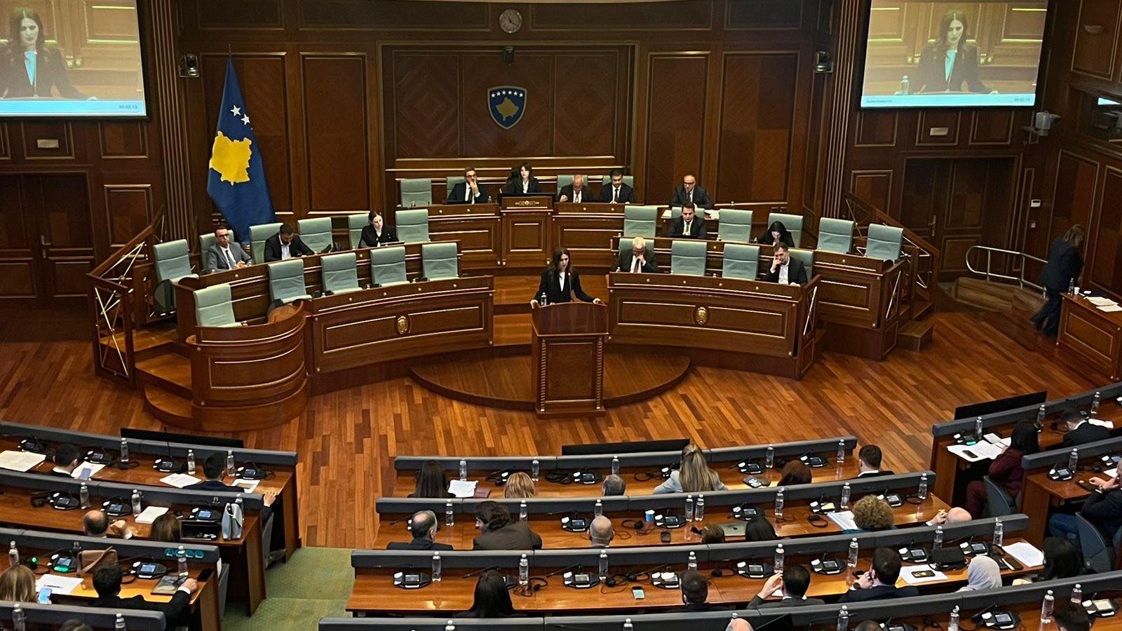 Vlora Çitaku zgjidhet nënkryetare e Kuvendit me 95 vota