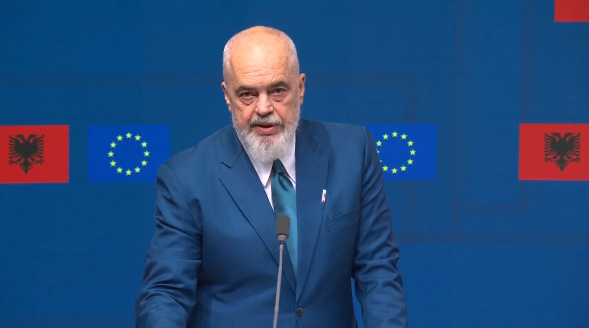  Po më merr Putini në telefon   Rama batuta dhe mesazhe nga Italia