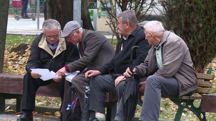 Qeveria e RMV së do të mundësojë blerjen e deri në dy viteve stazh për pension