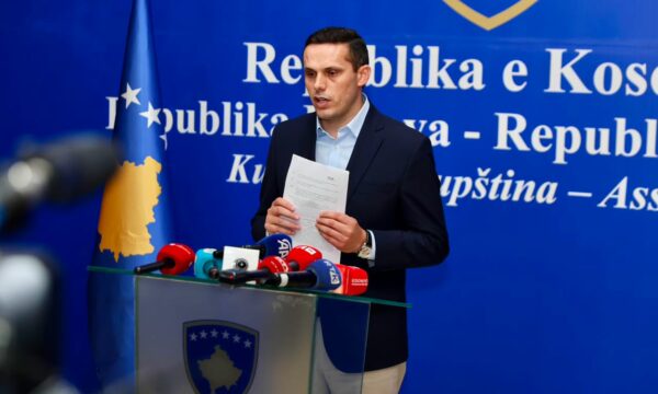 Gruda  Kushtetuesja vërtetoi qëndrimet e PDK së  tash kemi 13 ditë kohë për të vepruar