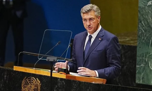 kryeministri-kroat-kritikon-serbine-ne-okb-per-nderimin-qe-iu-be-mlladiqit-fyerje-ndaj-viktimave